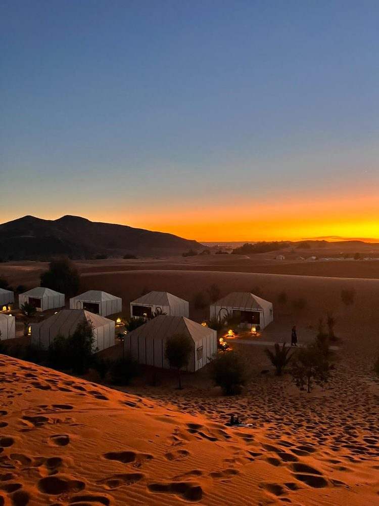 A night at camp among the dunes